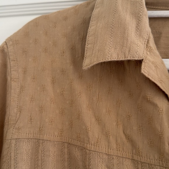 Gap Textured Resort Shirt - Picture 4 of 4